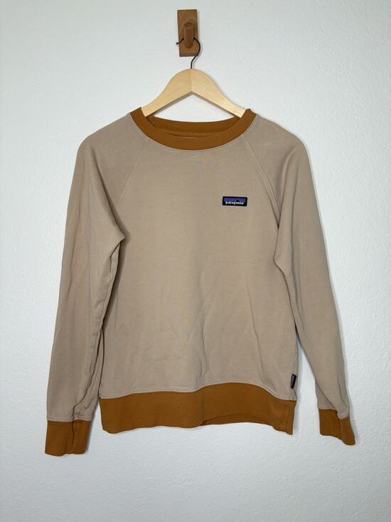 Patagonia Tops - Patagonia Organic Cotton Crewneck Sweatshirt Two-Tone Tan Women's Size Small